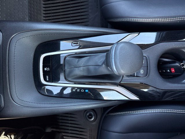Used 2020 Toyota Corolla XLE FWD image 32