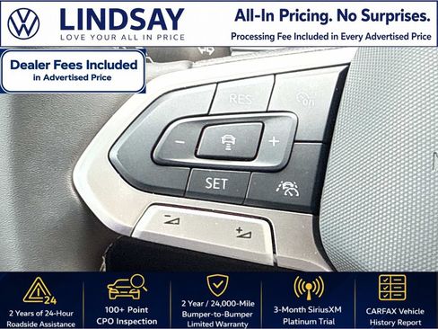 Used 2025 Volkswagen Taos SE w/ Panoramic Sunroof Package AWD/4WD image 23
