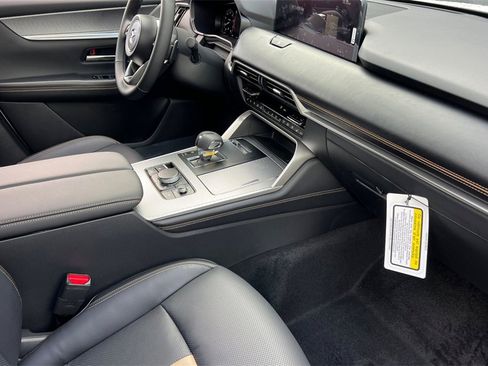 New 2026 MAZDA CX-90 3.3 Turbo w/ Premium Plus Pkg image 18