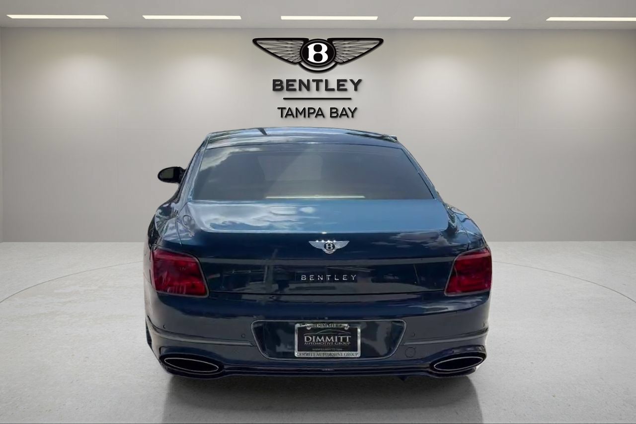 Used 2025 Bentley Flying Spur Plug-In Hybrid AWD/4WD image 7