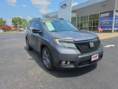 Used 2021 Honda Passport Touring image 3