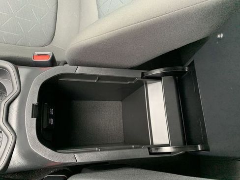 Used 2023 Toyota RAV4 XLE image 26