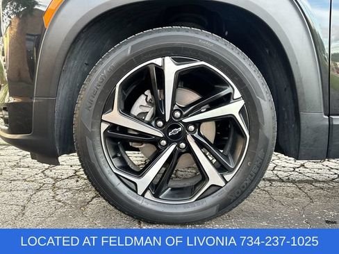 Used 2022 Chevrolet TrailBlazer RS w/ Sun and Liftgate Package FWD image 32