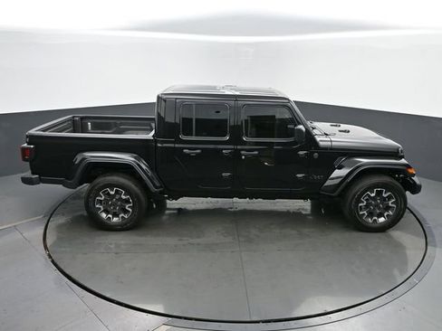 New 2025 Jeep Gladiator Sport w/ Premium Package image 43