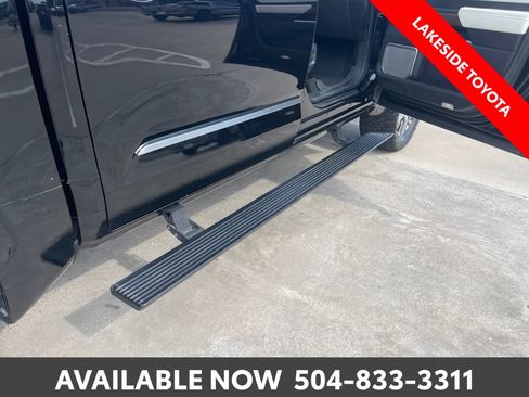 Used 2023 Toyota Tundra Capstone AWD/4WD image 19