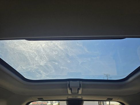 Used 2004 Honda Element EX image 23