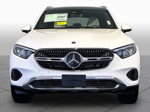 New 2026 Mercedes-Benz GLC 300 4MATIC image 2