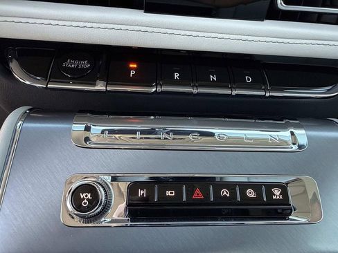 New 2026 Lincoln Aviator 2WD image 29