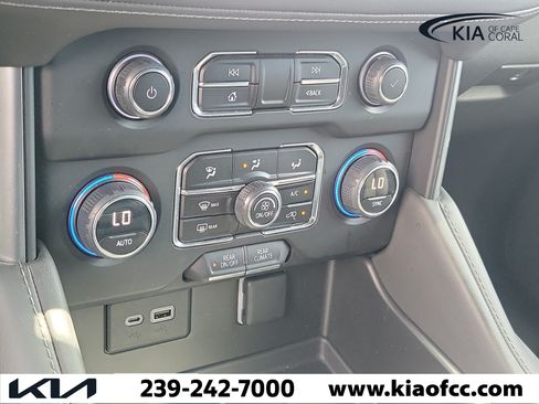 Used 2023 Chevrolet Tahoe LS RWD image 28