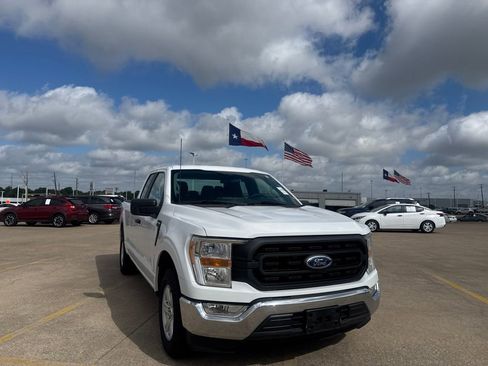 Used 2022 Ford F150 XL w/ Equipment Group 101A High RWD image 2