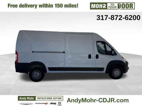 Used 2025 RAM ProMaster 2500 w/ Convenience Group image 8