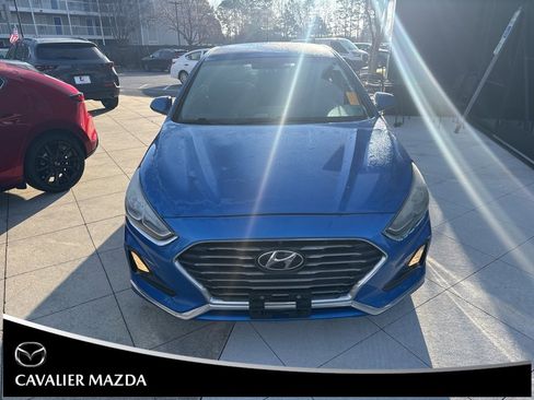 Used 2019 Hyundai Sonata SE image 2