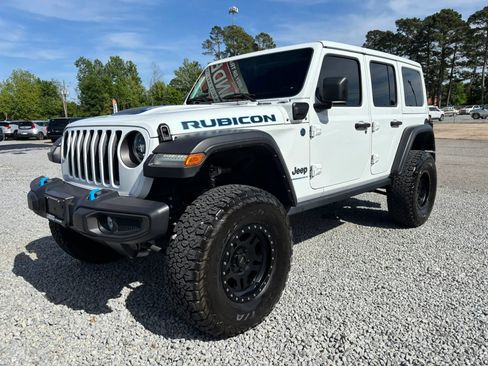 Used 2023 Jeep Wrangler Unlimited Rubicon 4xe image 3