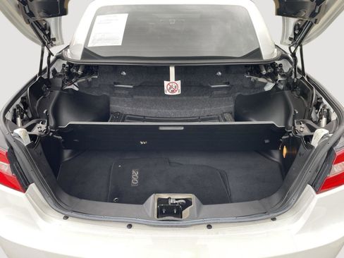 Used 2013 Chrysler 200 Limited image 7