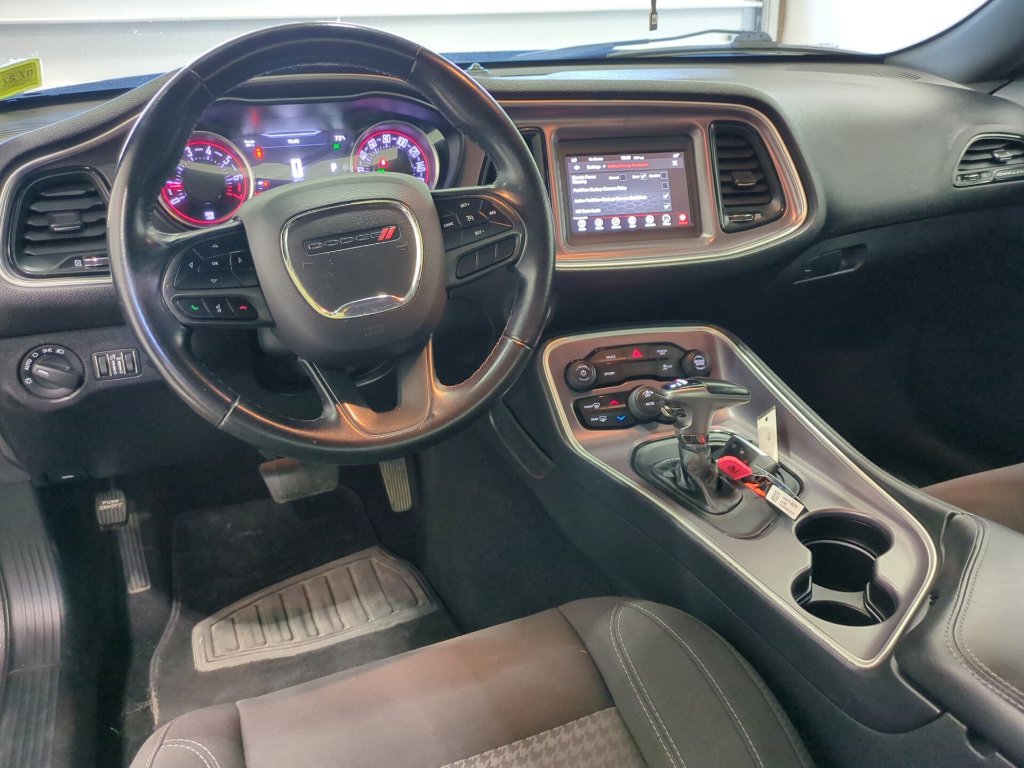 Used 2021 Dodge Challenger SXT RWD image 6