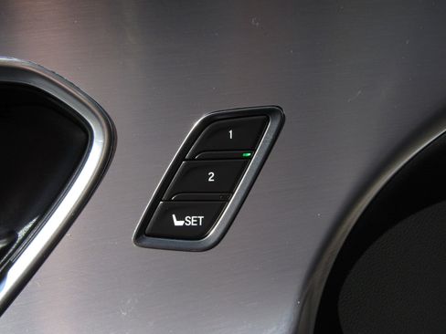 Used 2023 Acura RDX FWD image 25