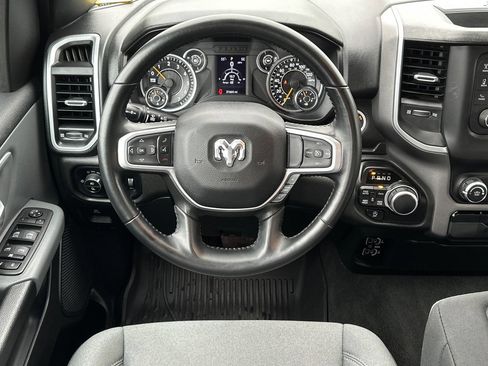 Used 2022 RAM 1500 Big Horn AWD/4WD image 14