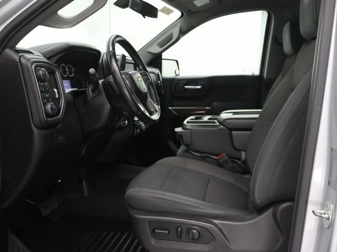 Used 2019 Chevrolet Silverado 1500 LT w/ All-Star Edition AWD/4WD image 8