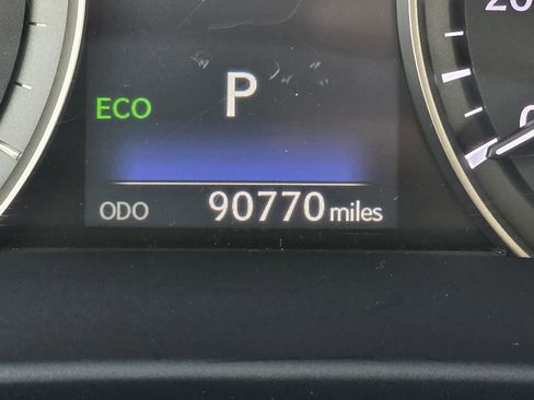 Used 2016 Lexus RX 450h FWD w/ Luxury Package image 31