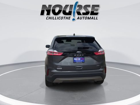 Used 2024 Ford Edge SEL AWD/4WD image 7