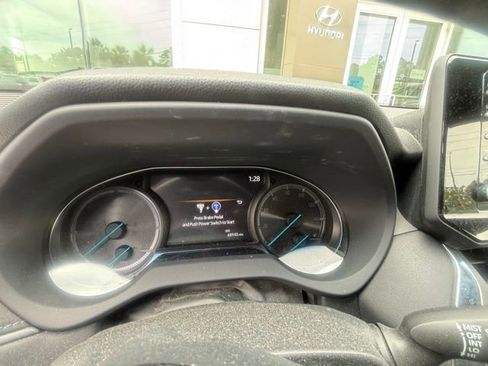 Used 2021 Toyota Venza XLE w/ Softex Package AWD/4WD image 5