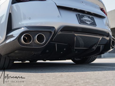 Used 2022 Ferrari 812 GTS image 35