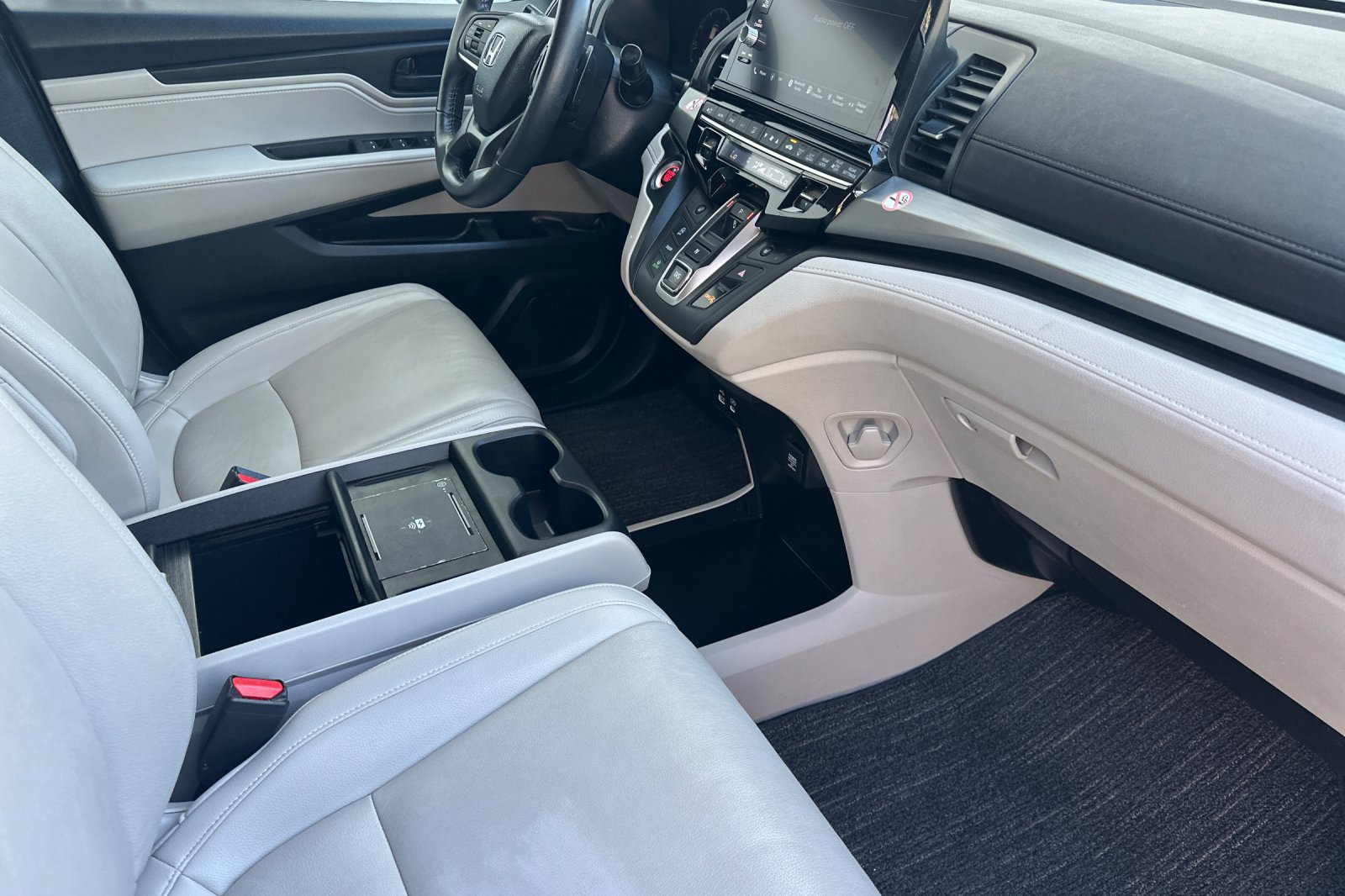 Certified 2025 Honda Odyssey EX-L image 16