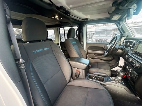 Used 2021 Jeep Wrangler Unlimited Rubicon 4xe w/ Cold Weather Group image 34