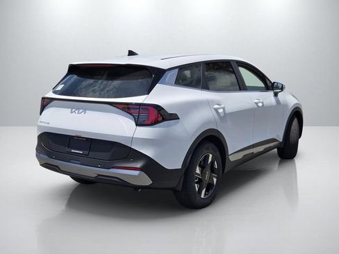 New 2026 Kia Sportage LX w/ LX Convenience Package FWD image 4