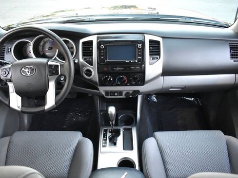Used 2015 Toyota Tacoma 4x4 Double Cab w/ TRD Off-Road Package image 61
