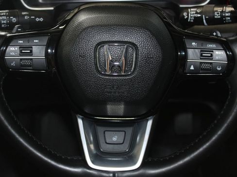 Used 2023 Honda Pilot Elite image 14