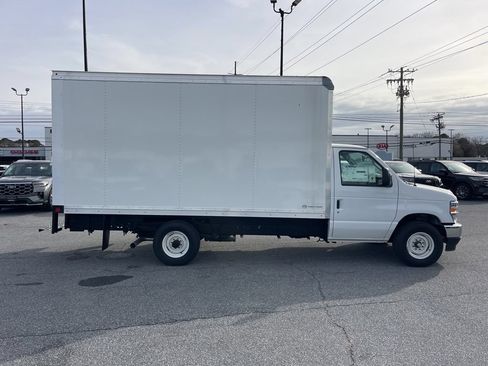 New 2025 Ford E-350 and Econoline 350 Super Duty w/ Power Equipment Group RWD image 5