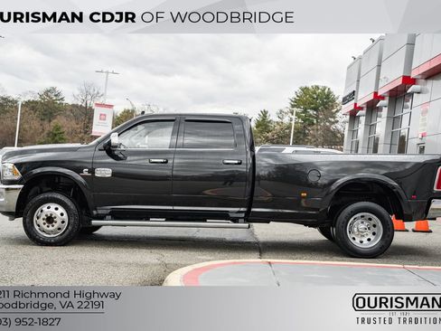 Used 2018 RAM 3500 Laramie Longhorn image 5