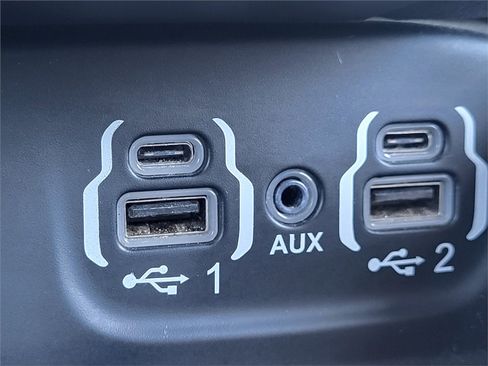 Used 2019 RAM 1500 Big Horn image 20