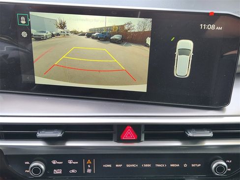 New 2025 Kia Sorento S image 13