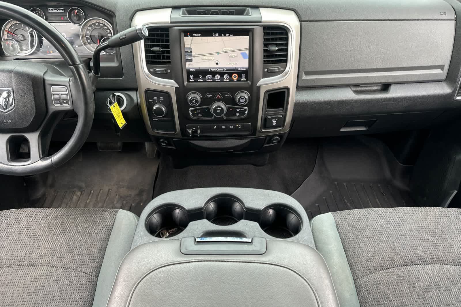 Used 2014 RAM 2500 SLT w/ Luxury Group AWD/4WD image 4