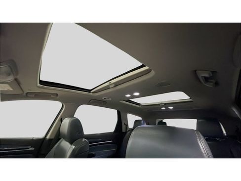 Used 2019 Buick Enclave Essence w/ Experience Buick Package AWD/4WD image 15