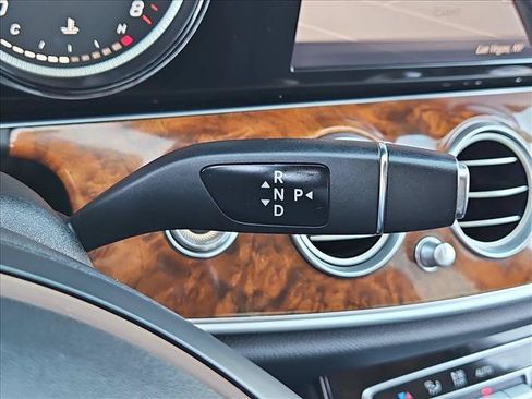 Used 2018 Mercedes-Benz E 300 image 12
