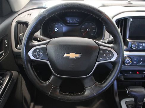 Used 2020 Chevrolet Colorado LT RWD image 23