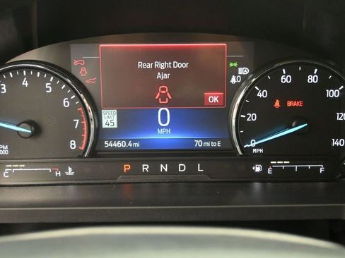 Used 2022 Ford Explorer ST-Line RWD image 14