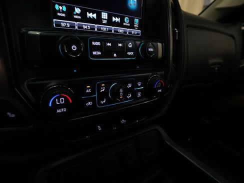 Used 2018 Chevrolet Silverado 1500 LTZ w/ Sport Package AWD/4WD image 20