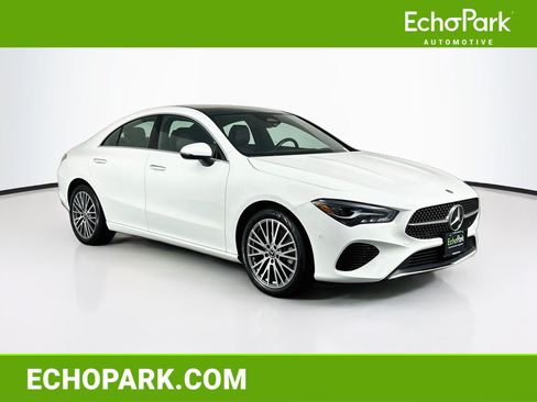 Used 2025 Mercedes-Benz CLA 250 4MATIC image 1