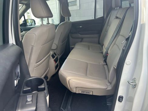 Used 2019 Honda Ridgeline RTL-E image 11