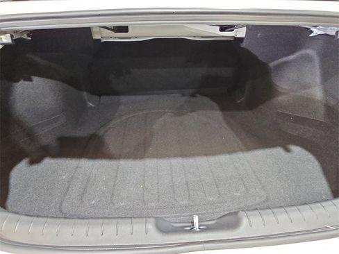 New 2025 Hyundai Elantra Sport image 12