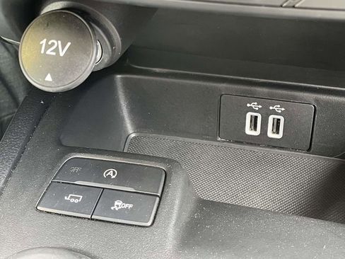 Used 2022 Ford Ranger XLT w/ Equipment Group 301A Mid image 18