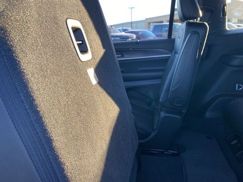 New 2025 Jeep Grand Cherokee L Limited w/ Luxury Tech Group II image 33