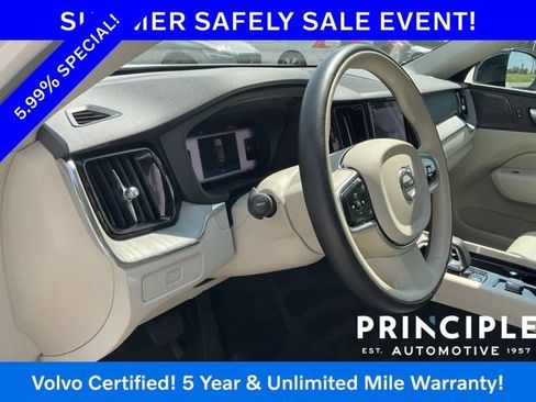 Certified 2024 Volvo XC60 B5 Plus w/ Protection Package Premier AWD/4WD image 15