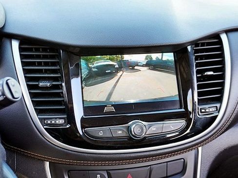 Used 2021 Chevrolet Trax LS w/ Tint and Cruise Package image 26