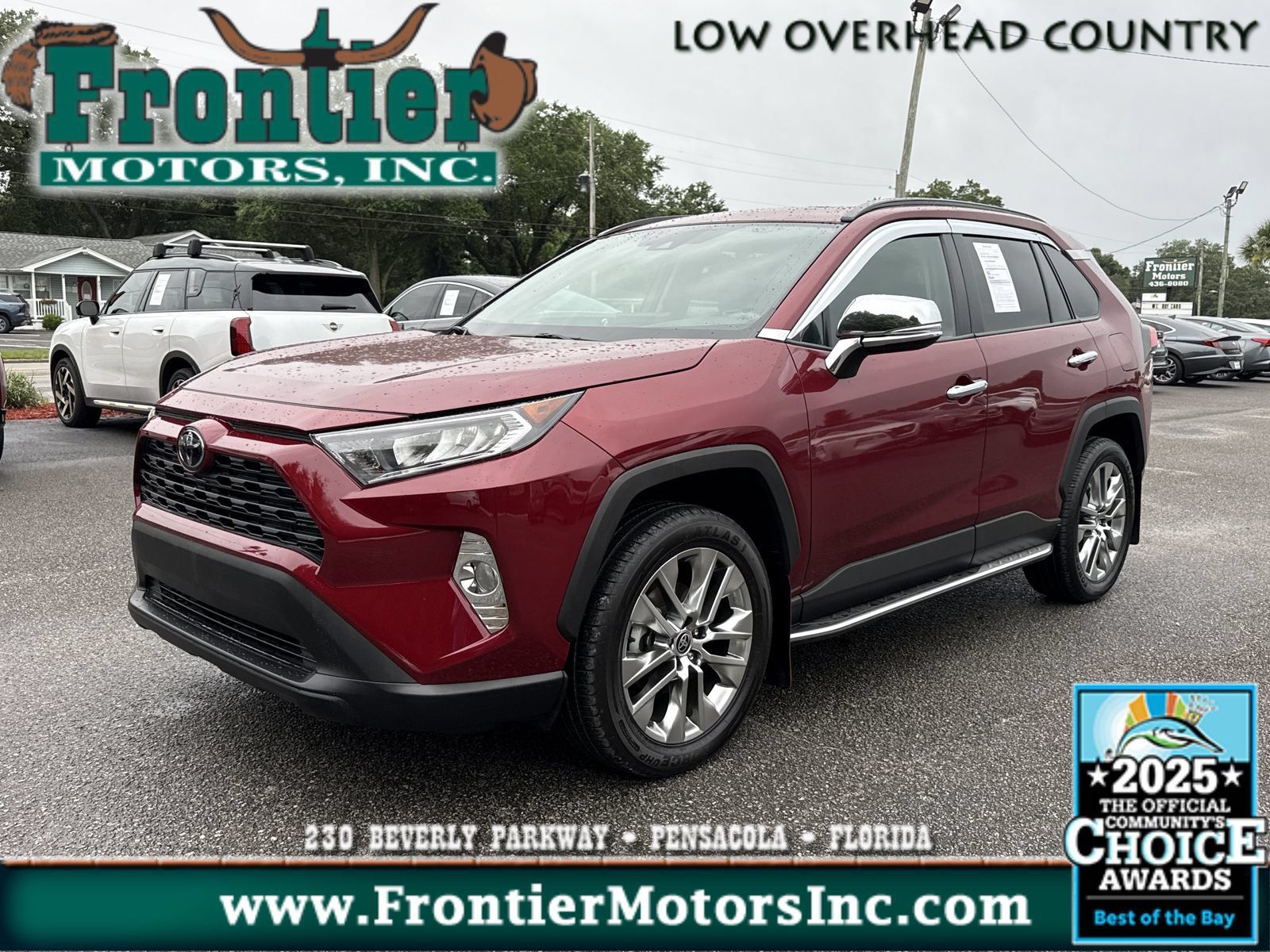 Used 2021 Toyota RAV4 XLE Premium FWD image 1