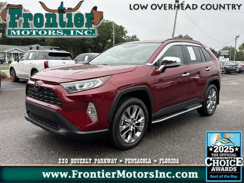 Used 2021 Toyota RAV4 XLE Premium FWD image 1
